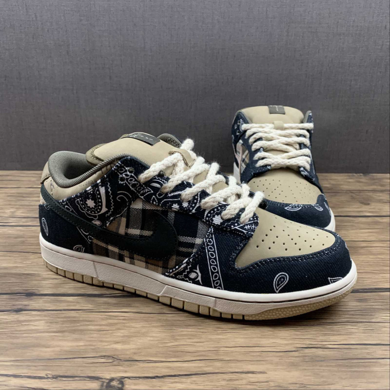 Travis Scott x Dunk Low Cactus Jack