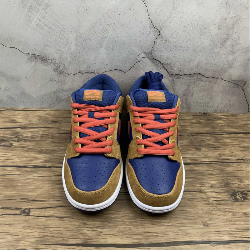 Dunk SB Low Papa Bear