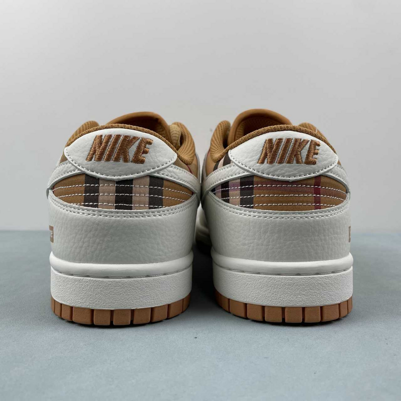 Dunk Low Burberry White