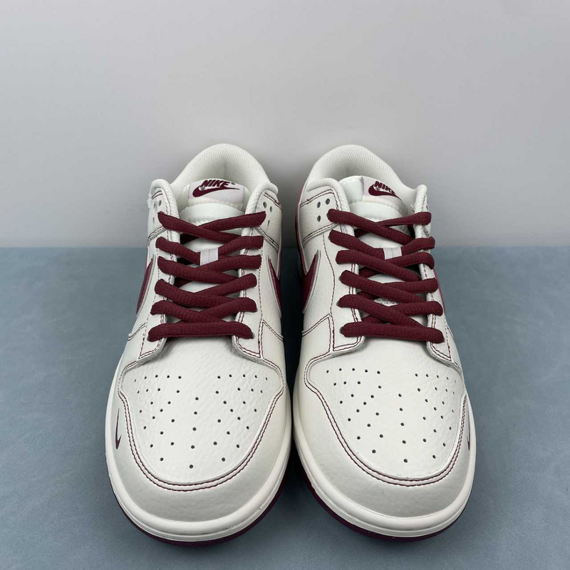 Dunk Low The North Face Red And White