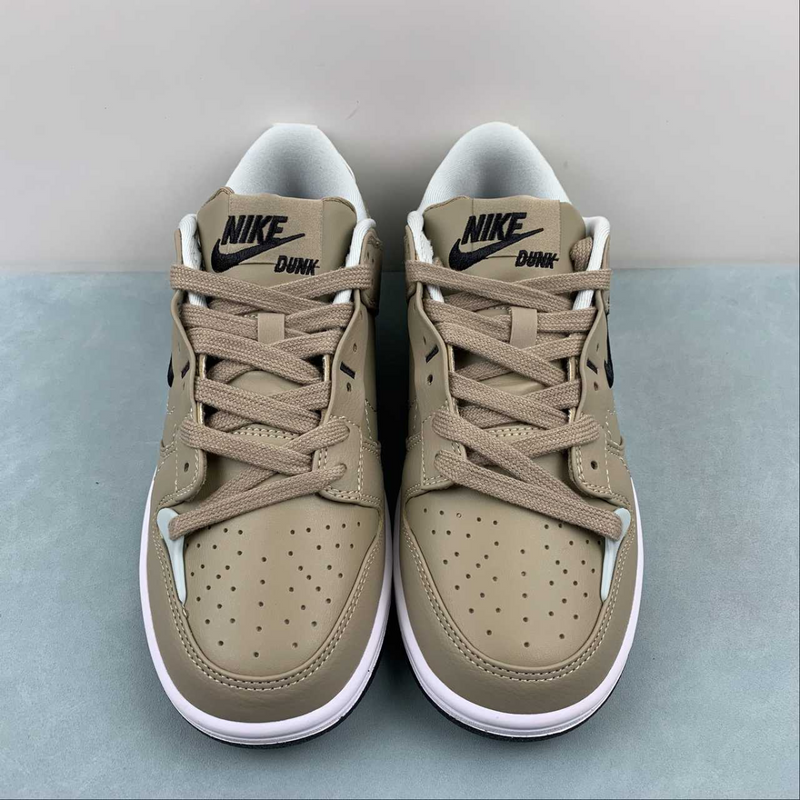 Dunk Low Disrupt Brown