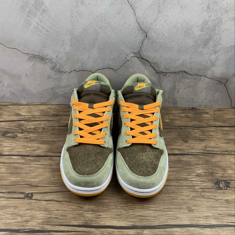 Dunk Low Dusty Olive