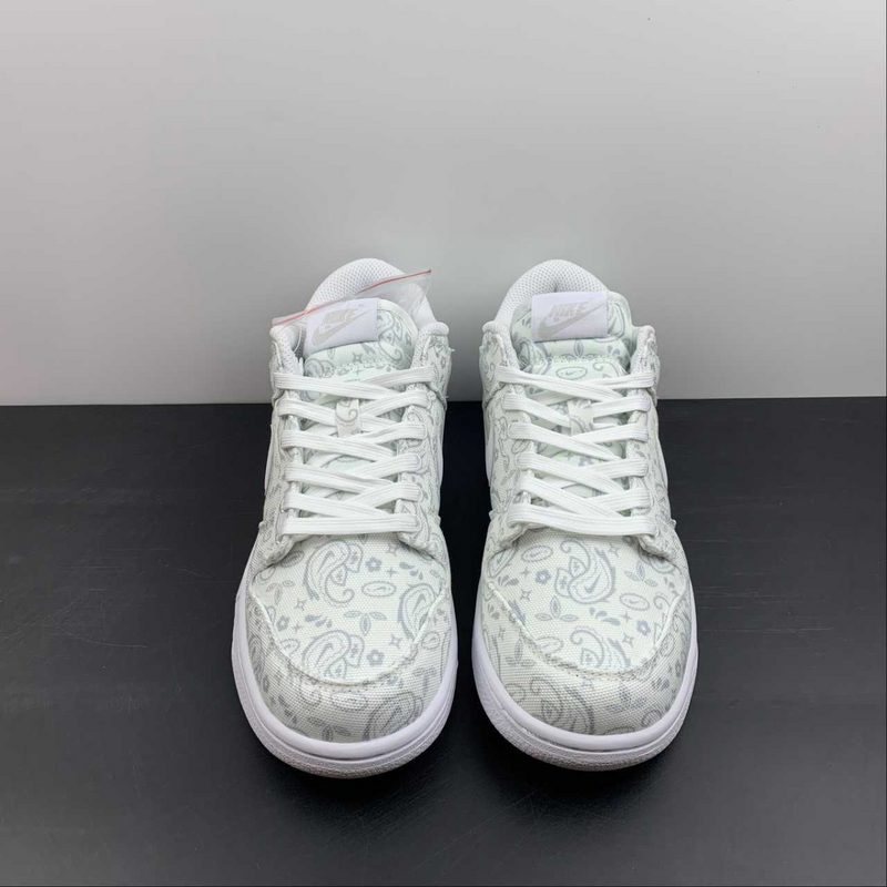 Dunk Low White Paisley