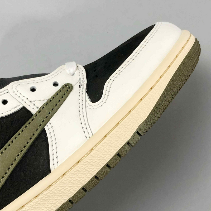 Travis Scott x Air Jordan 1 Low “Medium Olive”