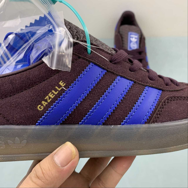 Gazelle Indoor Maroon Lucid Blue