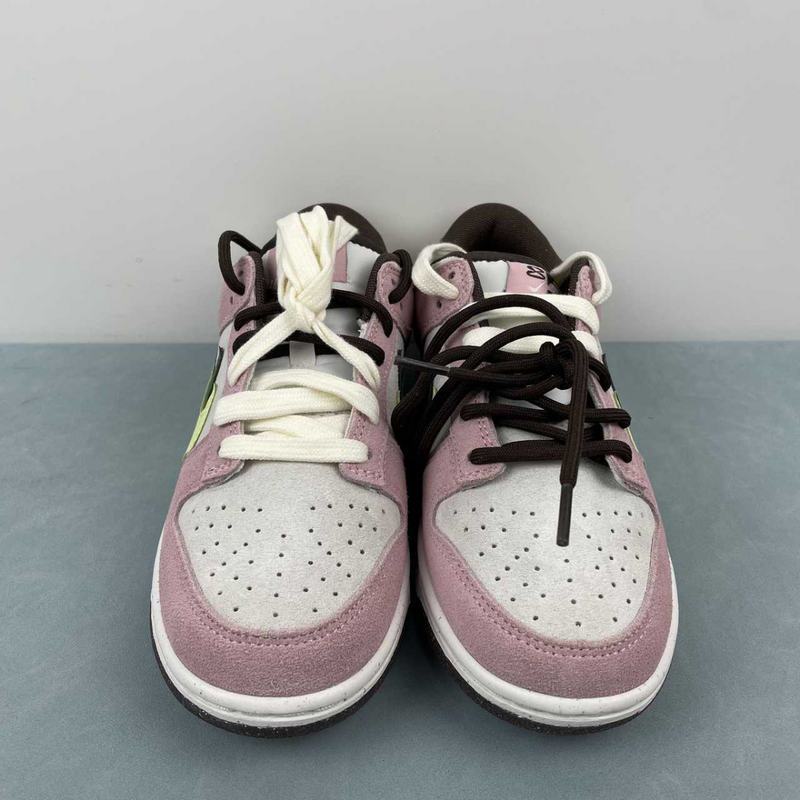 Dunk Low 85 Pink