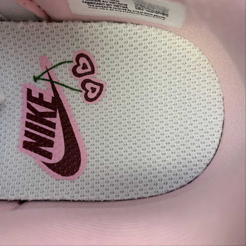 Dunk Low Disrupt 2 Valentine's Day