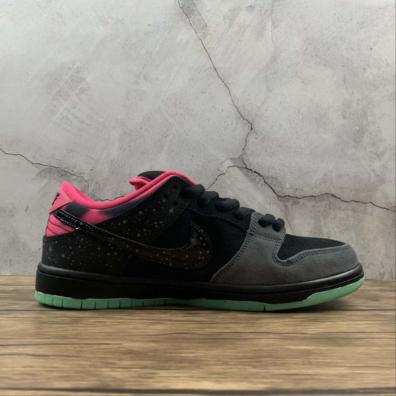 Dunk Low Premium SB Northern Lights