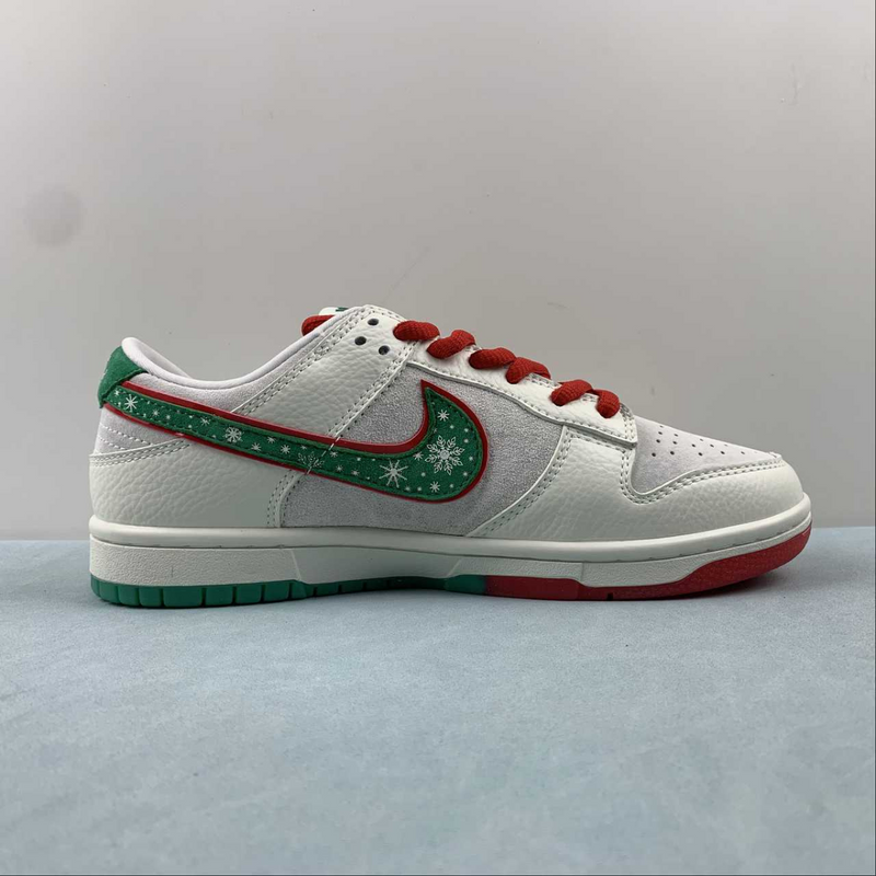 Dunk Low Merry Christmas Undefeated Red