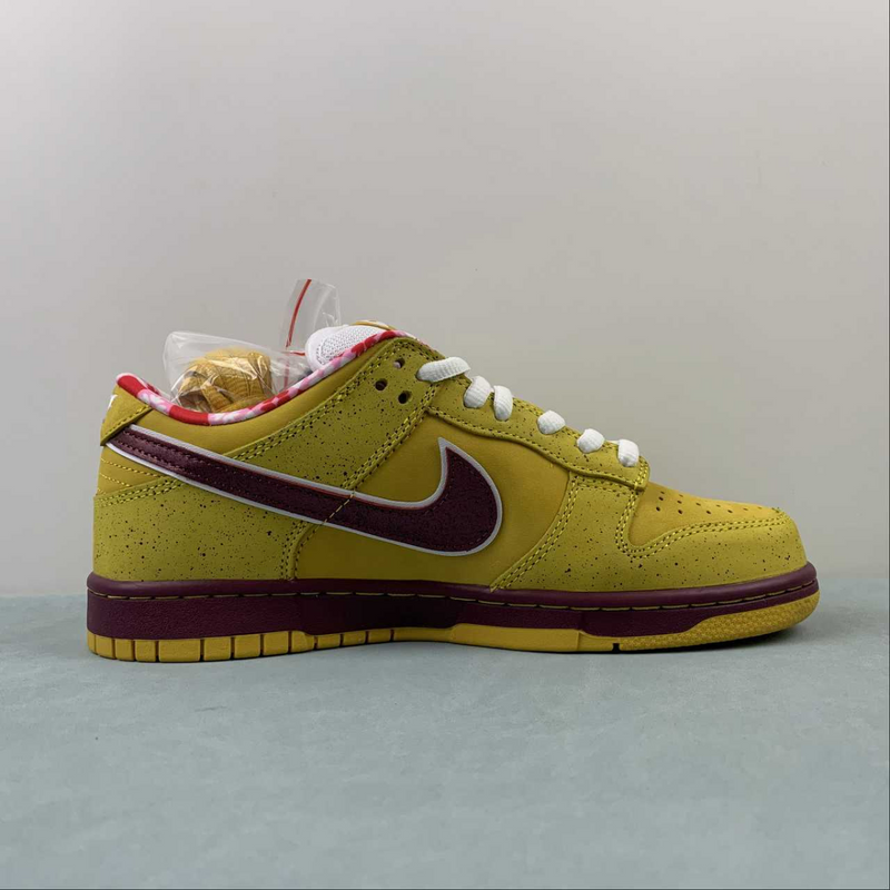 Dunk Low Yellow Lobster