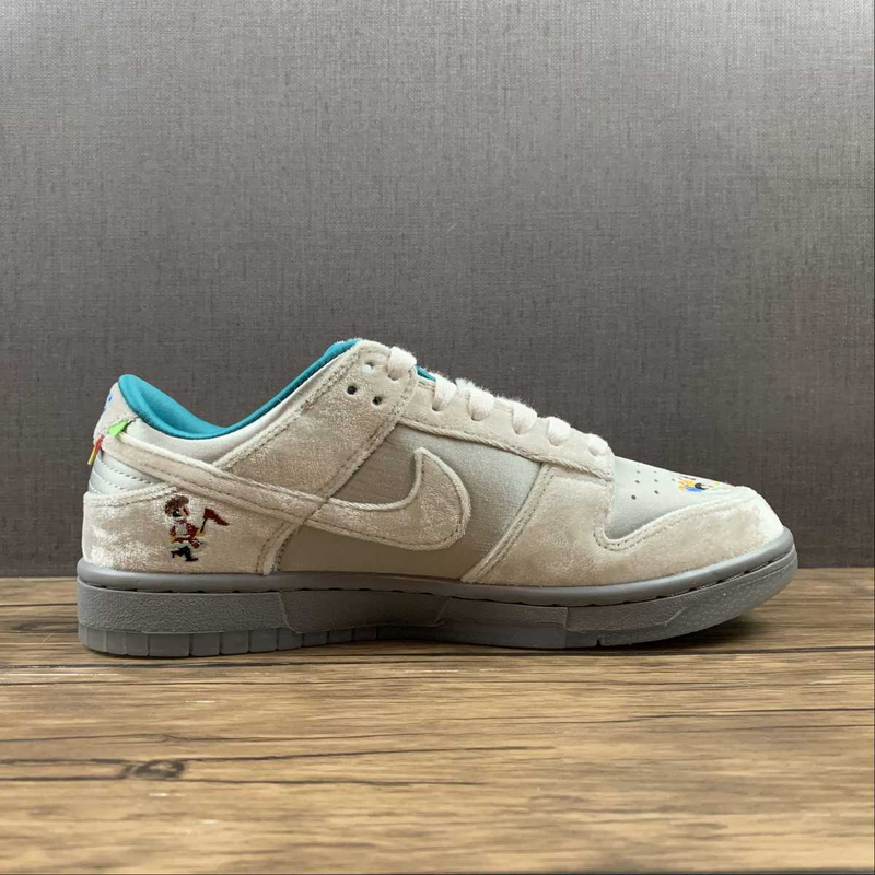 Dunk Low Ice