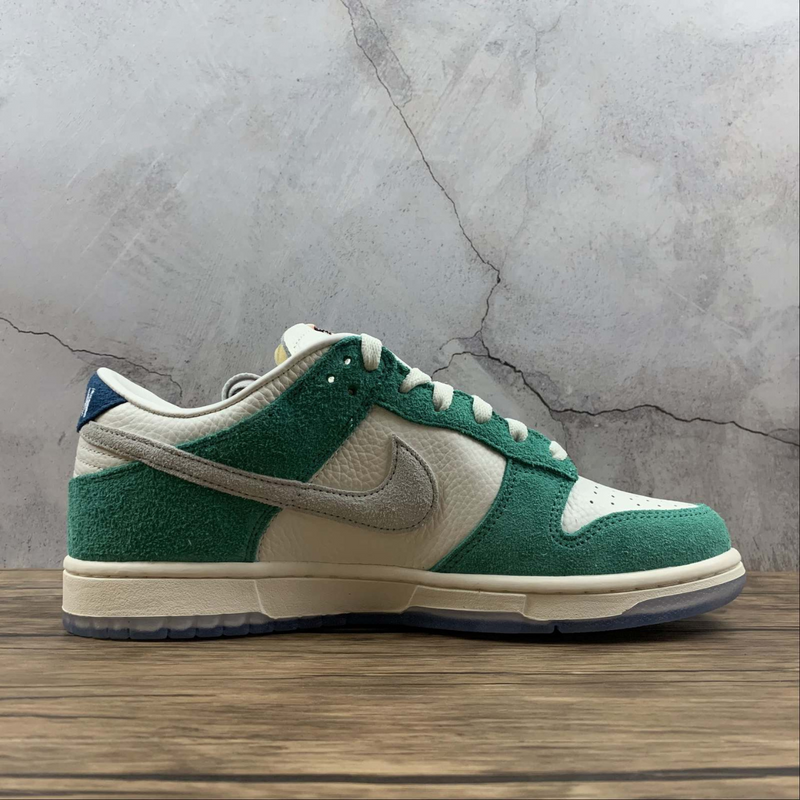 Dunk Low X Kasina Industrial Green