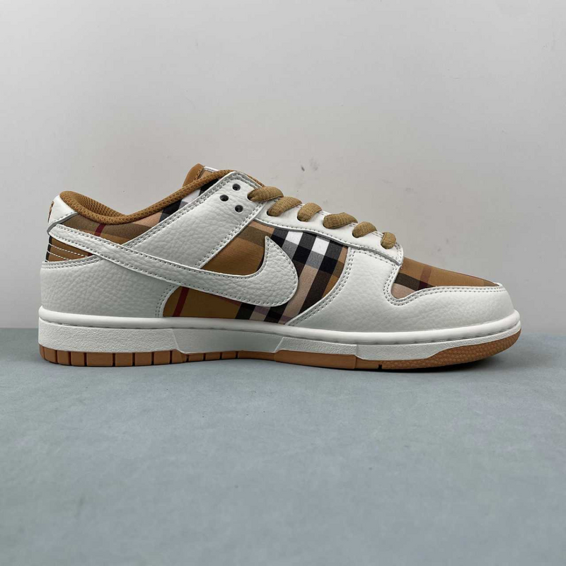 Dunk Low Burberry White