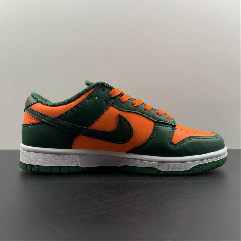 Dunk Low Hurricanes