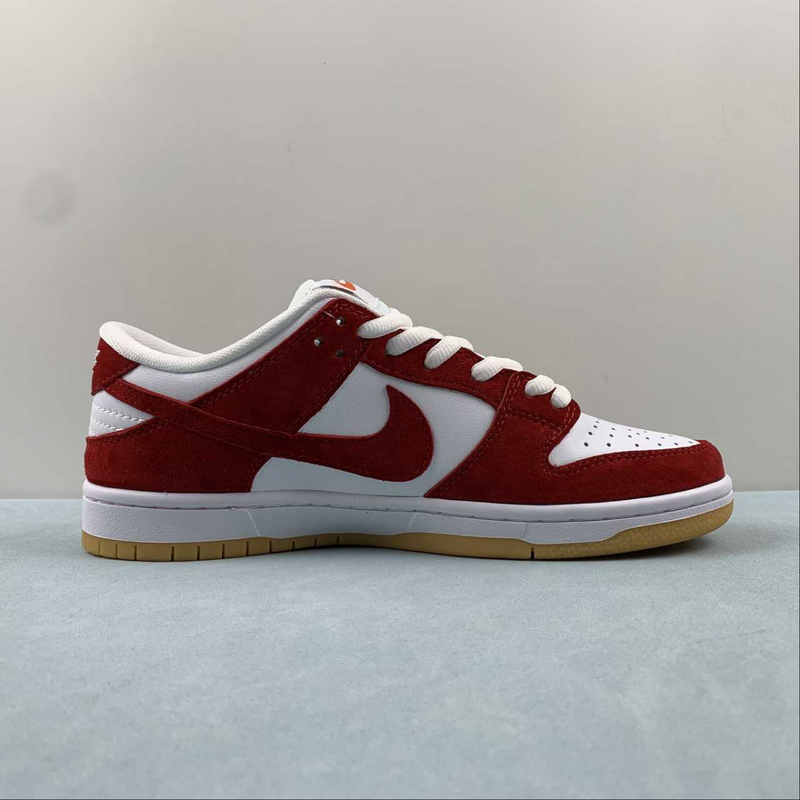 Dunk Low SB Restock Gym