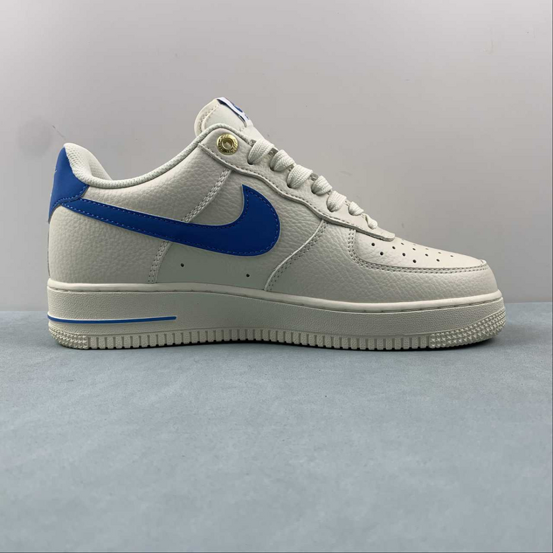 Air Force White Game Royal Retro Pro