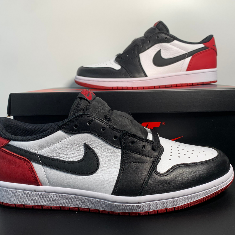 Air Jordan 1 Low Black Toe