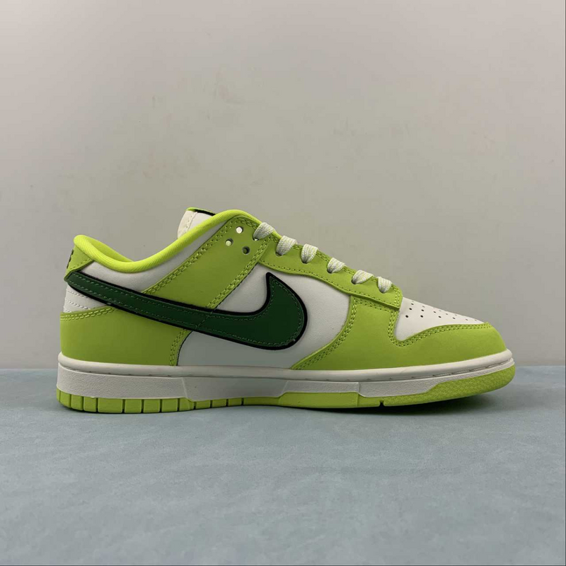 Dunk Low Frog Prince