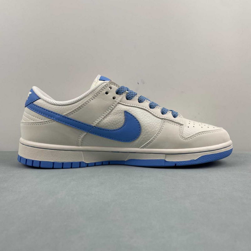 Dunk Low Blue And White Supreme