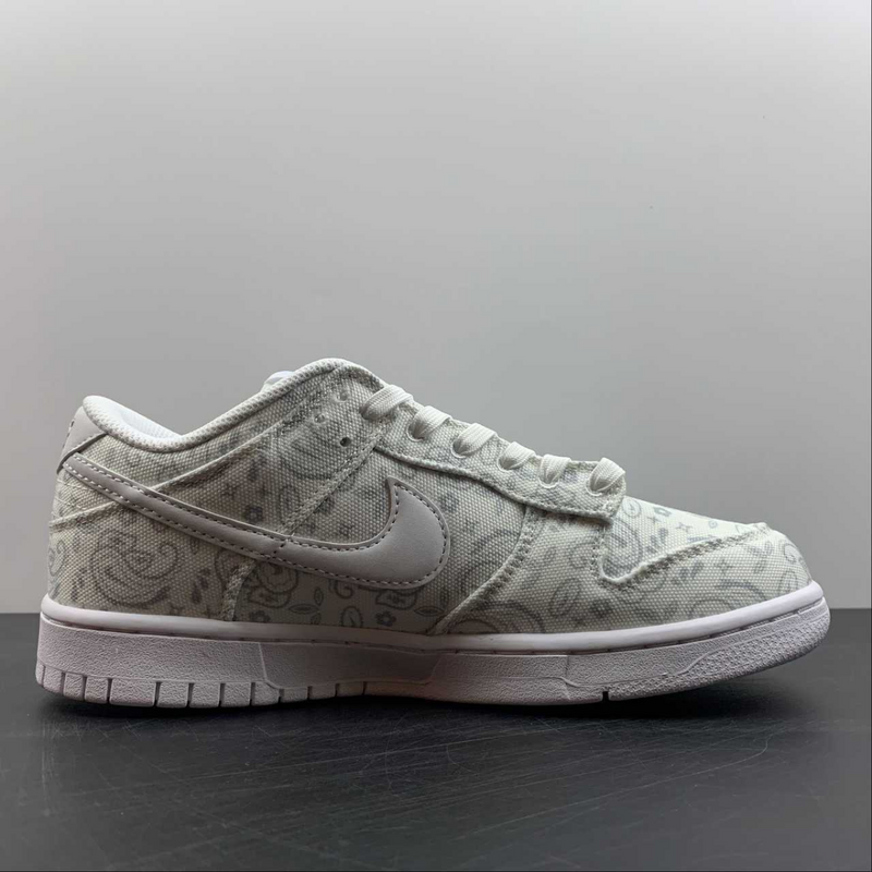 Dunk Low White Paisley