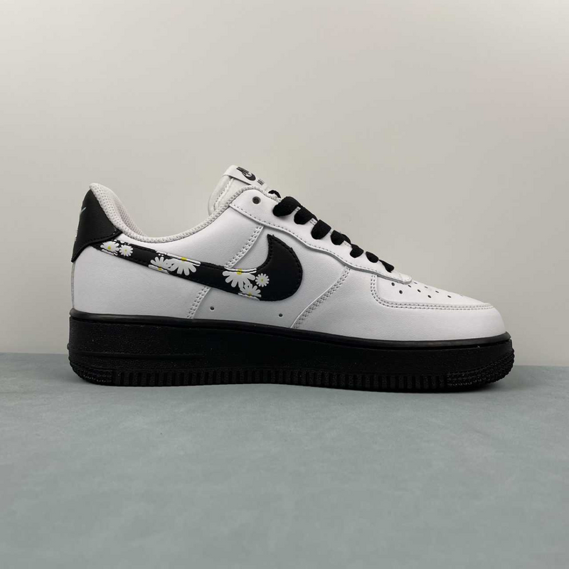 Air Force Flowers White And Black