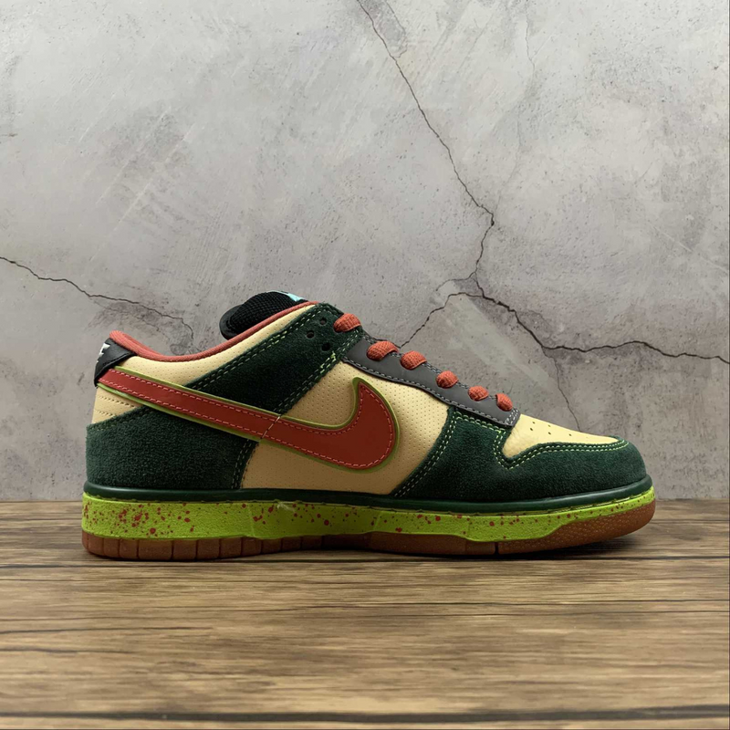 Dunk Low Premium Mosquito