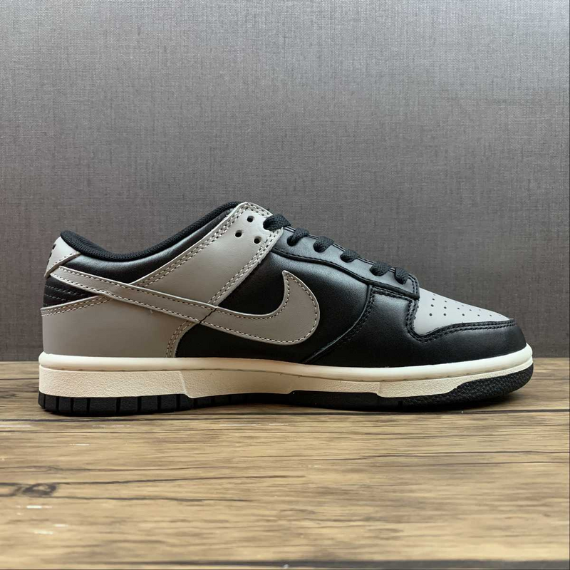 Dunk Low Georgetown