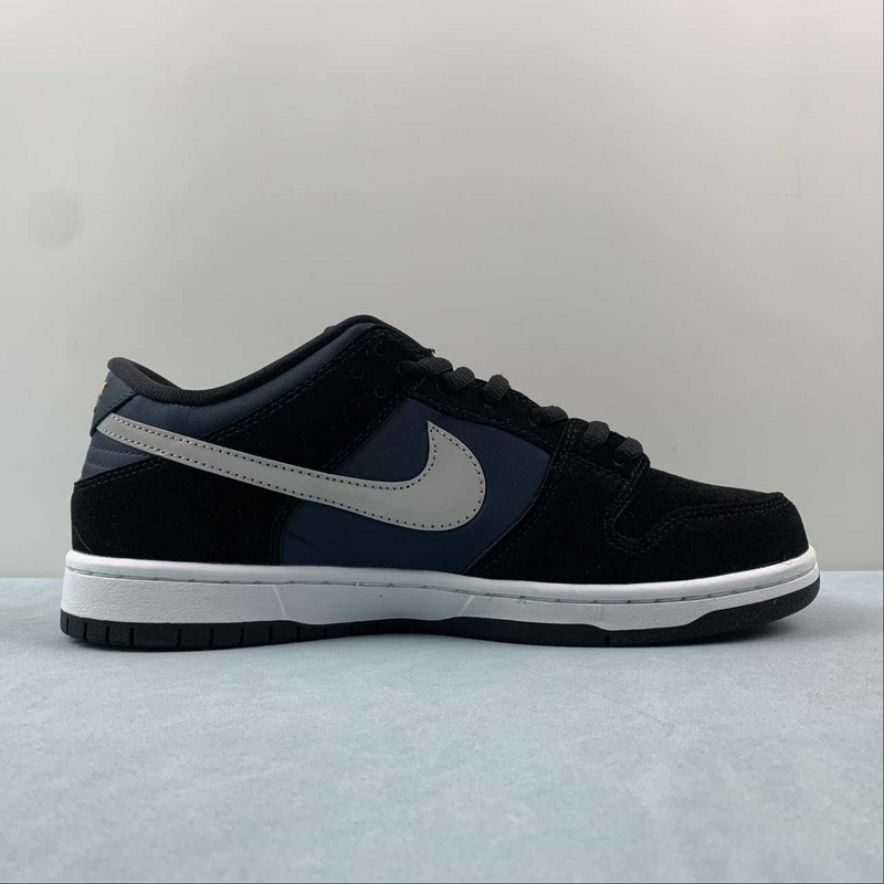 Dunk Low SB Black New Slate