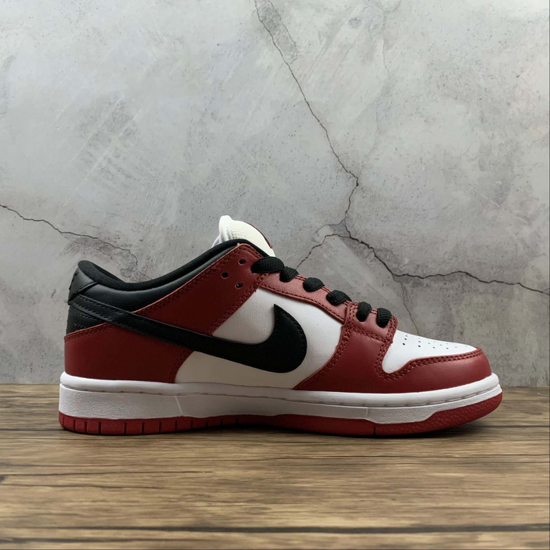 Dunk Low SB Pro Chicago