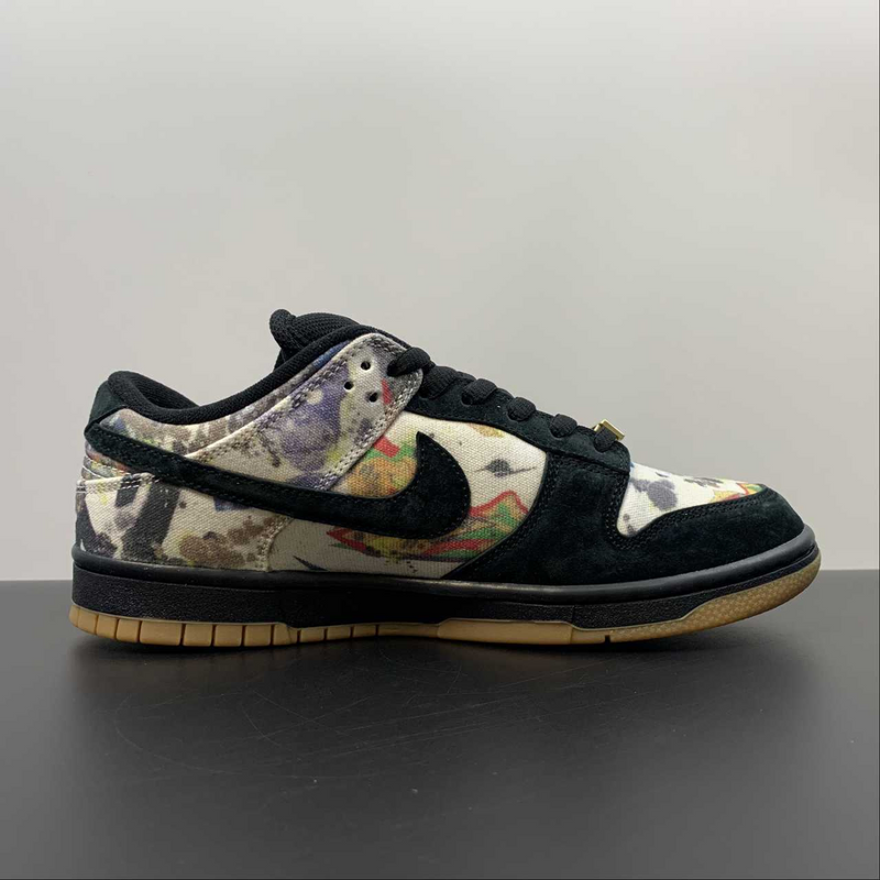 Dunk Low SB Supreme Rammellzee Preto