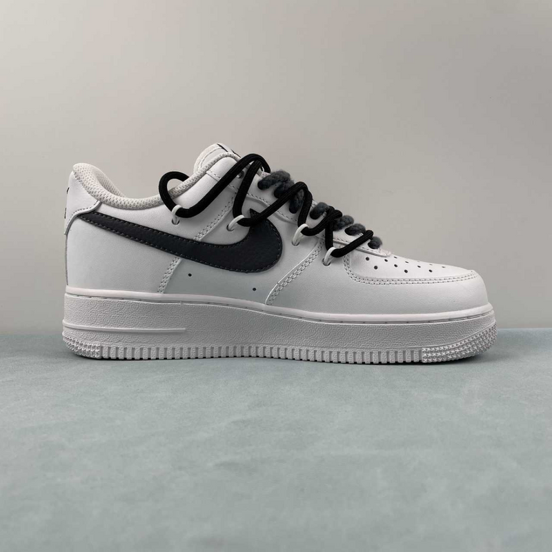 Air Force White And Black Retro