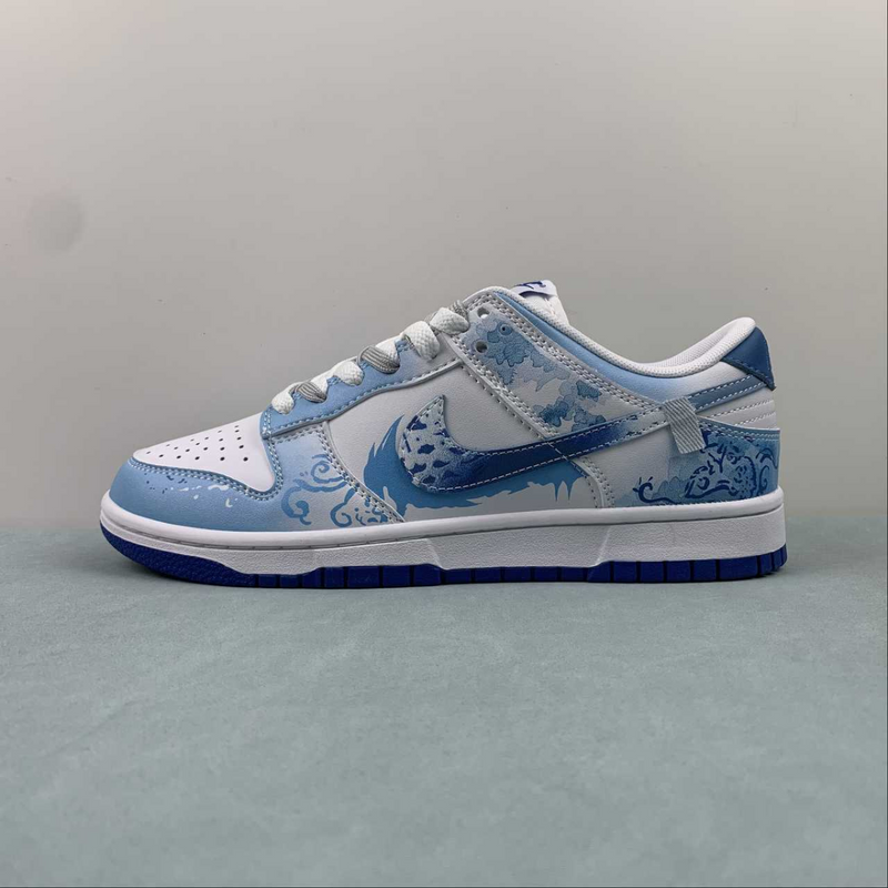 Dunk Low Retro Blue And White