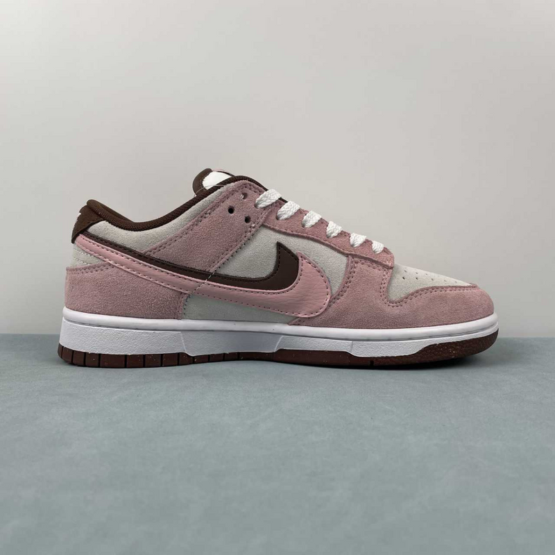 Dunk Low Neapolitan