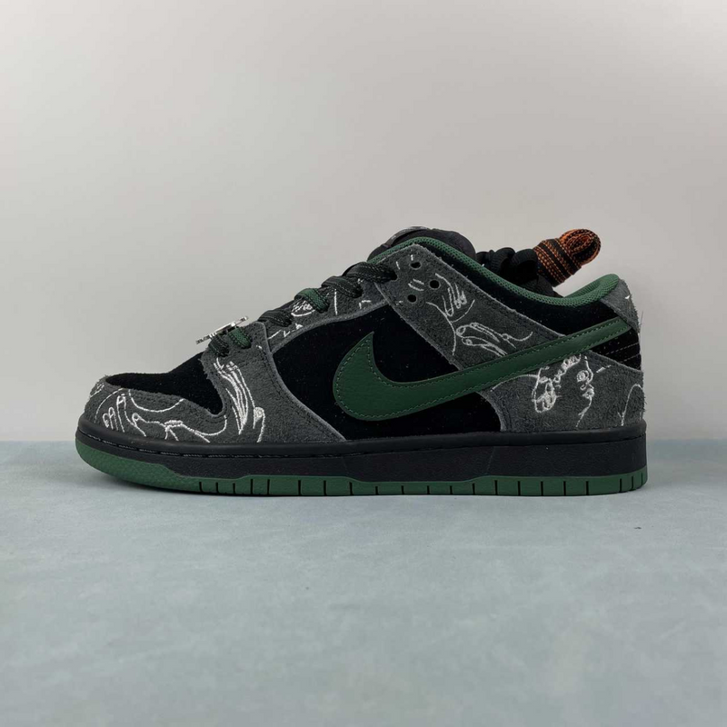 Dunk Low Pro SB Anthracite and Gorge Green