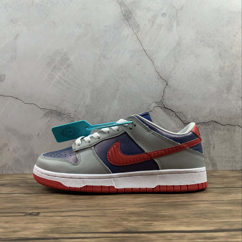 Dunk Low Pro Samba