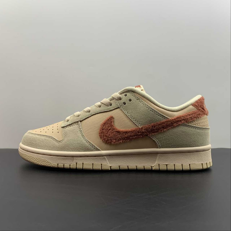 Dunk Low Terry Swoosh