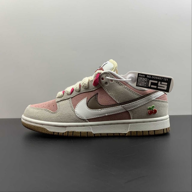 Dunk Low Cherry Powder