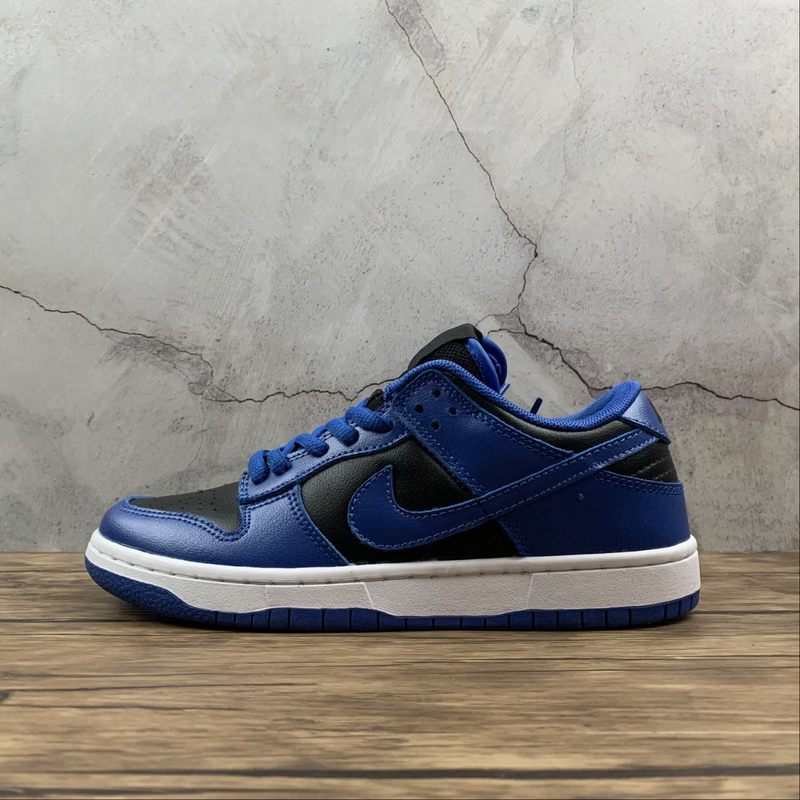 Dunk Low SB Retro Hyper Cobalt