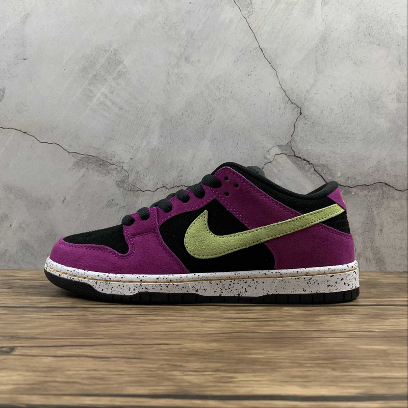 Dunk Low Pro Red Plum