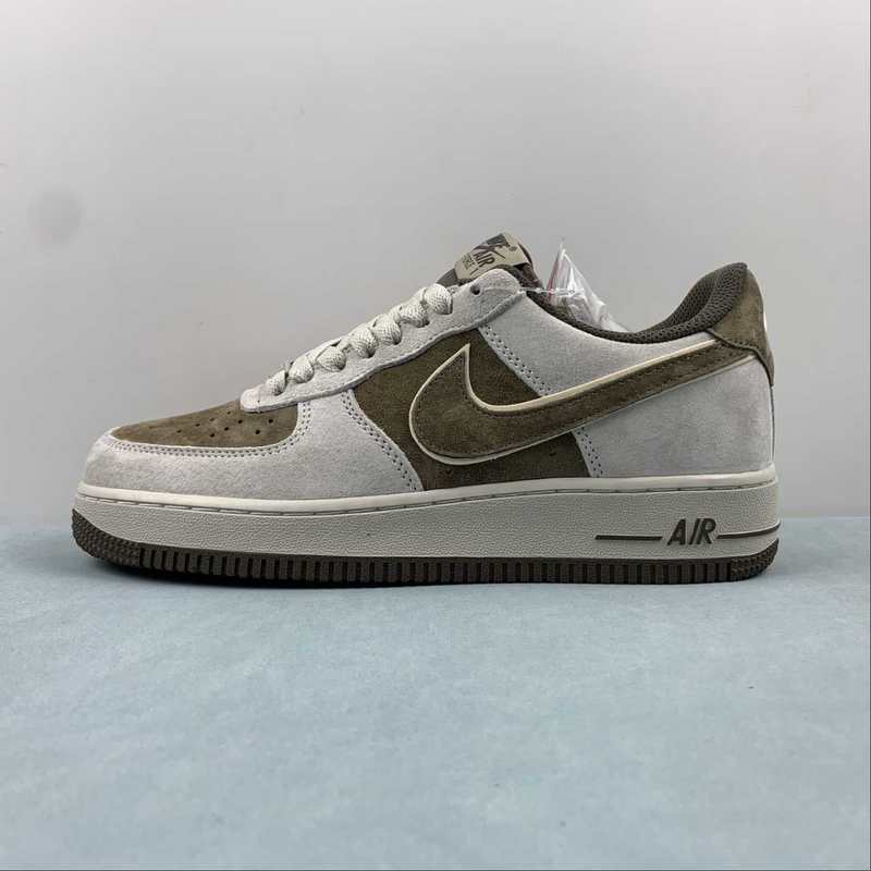 Air Force Akira Suede Brown