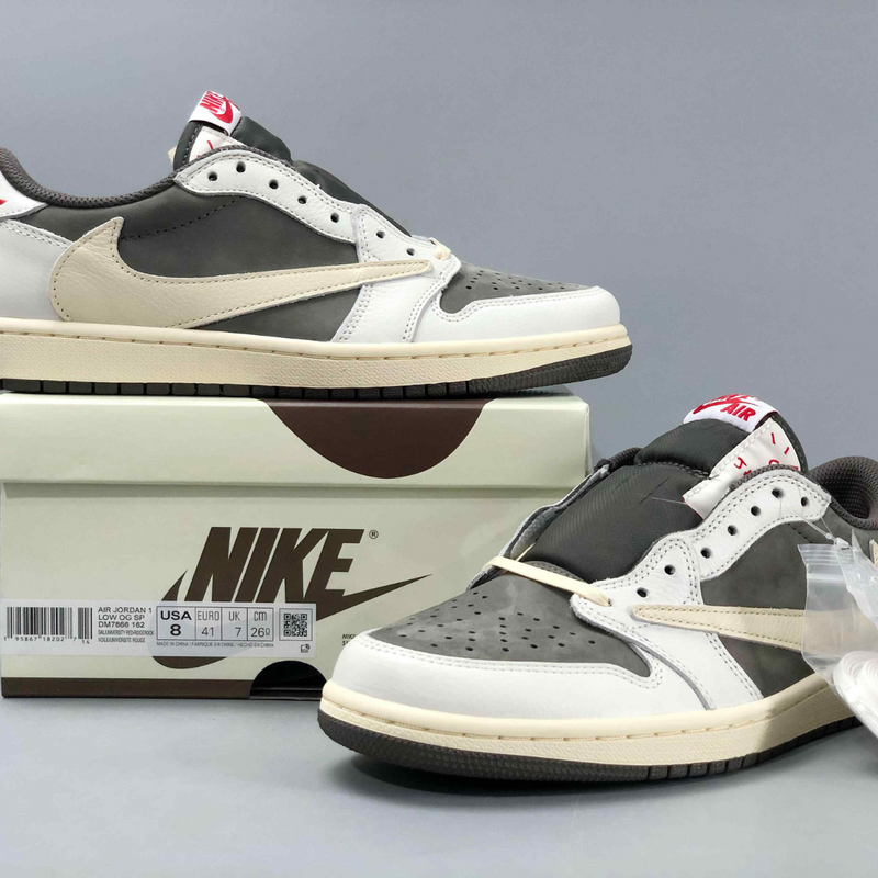 Travis Scott x Air Jordan 1 Low Reverse Mocha