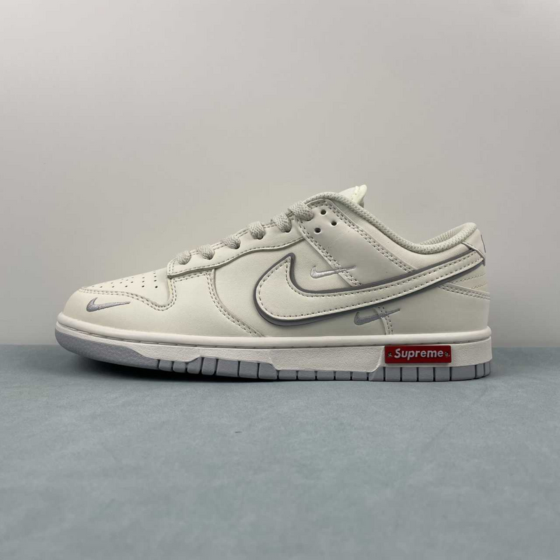 Dunk Low White Plat Supreme