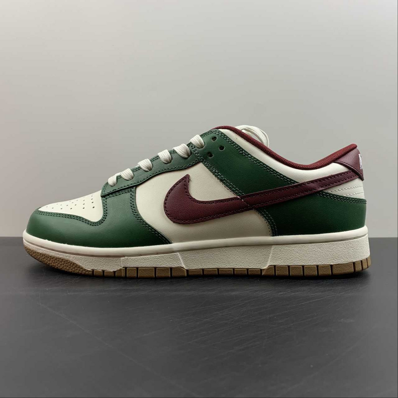 Dunk Low Gorge Green