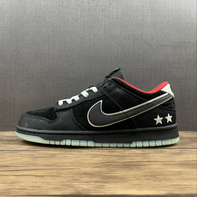 Dunk Low X League Of Legends