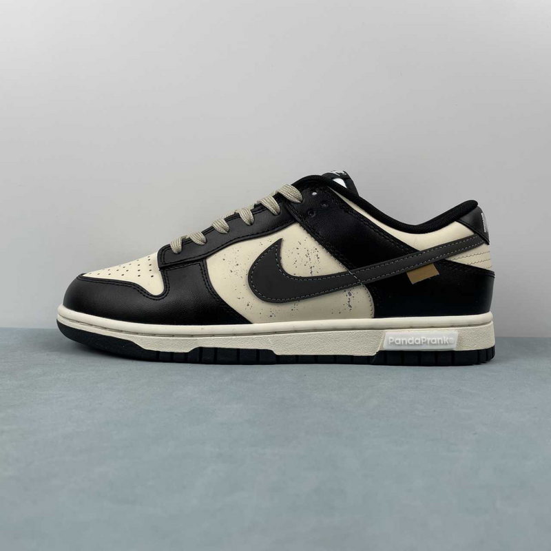 Dunk Low Vintage Panda