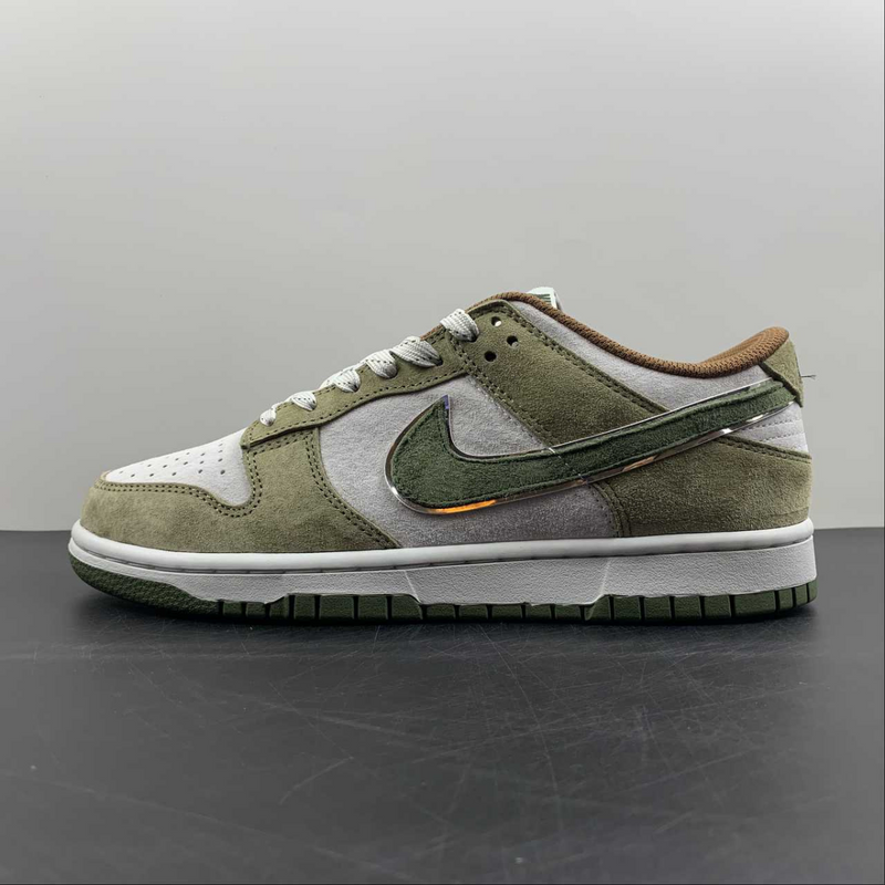 Dunk Low SB X Otomo Katsuhiro Steamboy OST Green Brown Silver