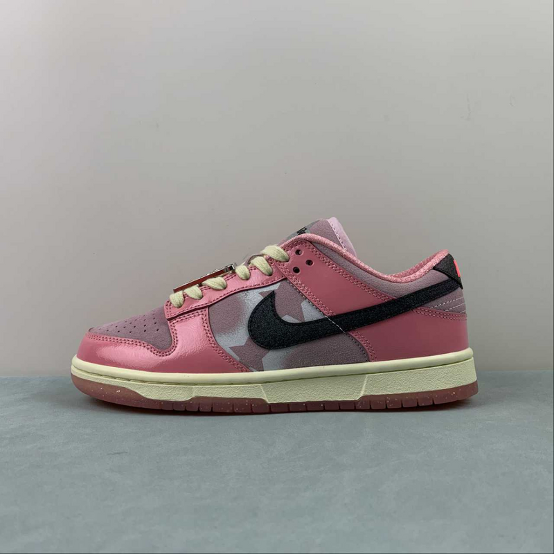 Dunk Low Barbie