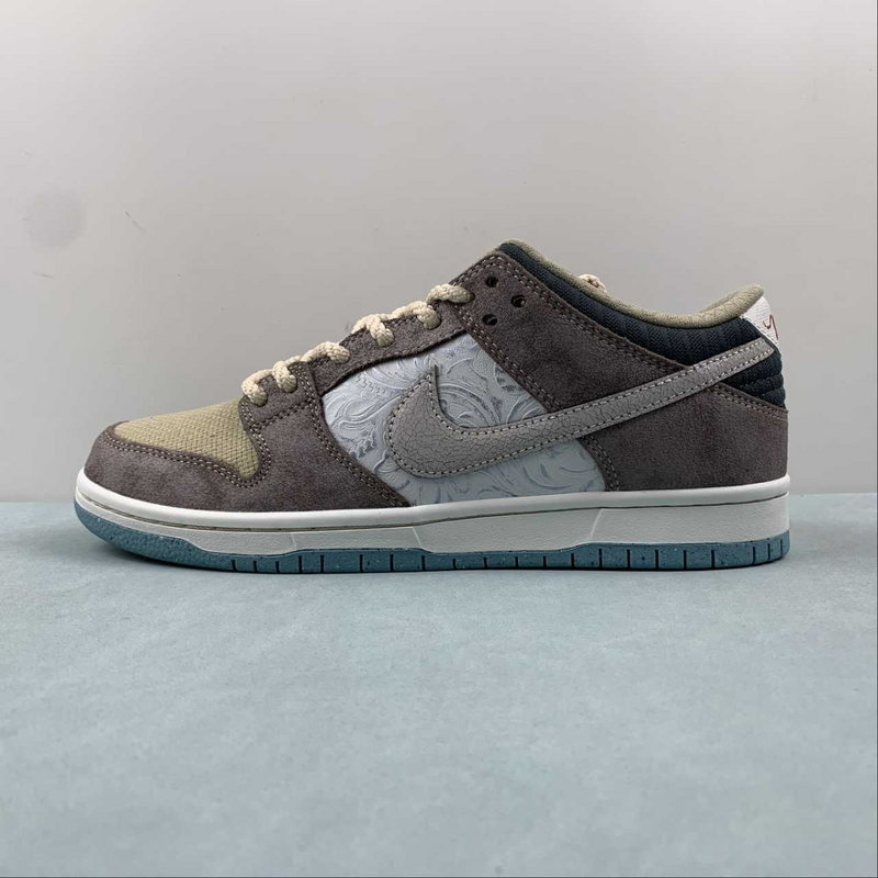 Dunk Low SB Big Money Savings