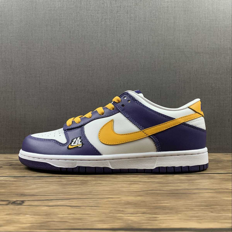 Dunk Low LA