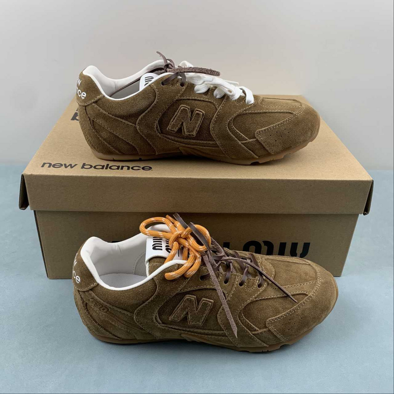 New Balance 530 SL Miu Miu Cinnamon